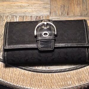 Coach Black Y2K Vintage Soho Wallet with Silver Buckle and check book holder